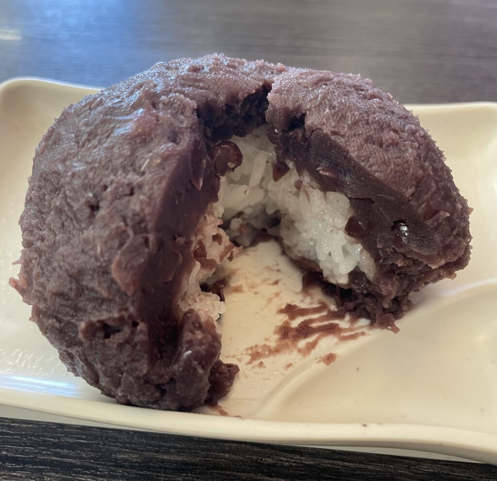 ぼた餅　割った状態